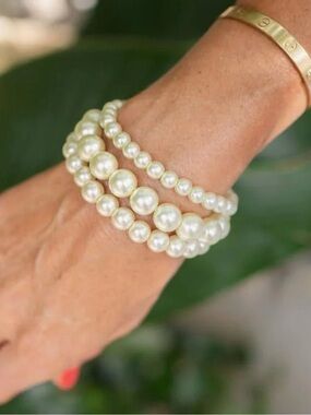 Lisi Lerch Pearl Stretch Bracelet DUO